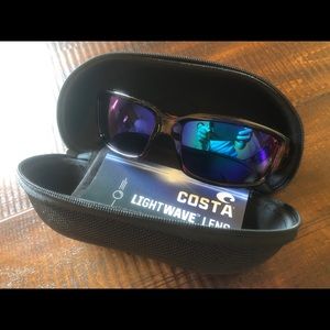 Costa Lightwave Sunglasses